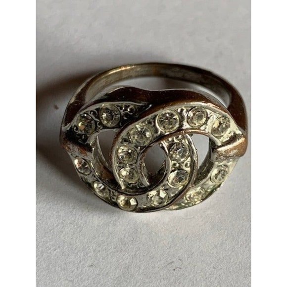 Ring Jewelry - Bling Ring Nice costume piece, size 7